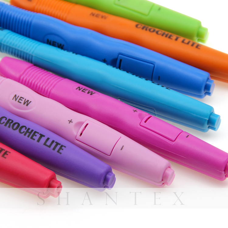 8PCS LED Crochet Hook Set Lightening The Dark Knitting Weave Sewing Tool 2.5-6.0MM For Arthritic Hands 